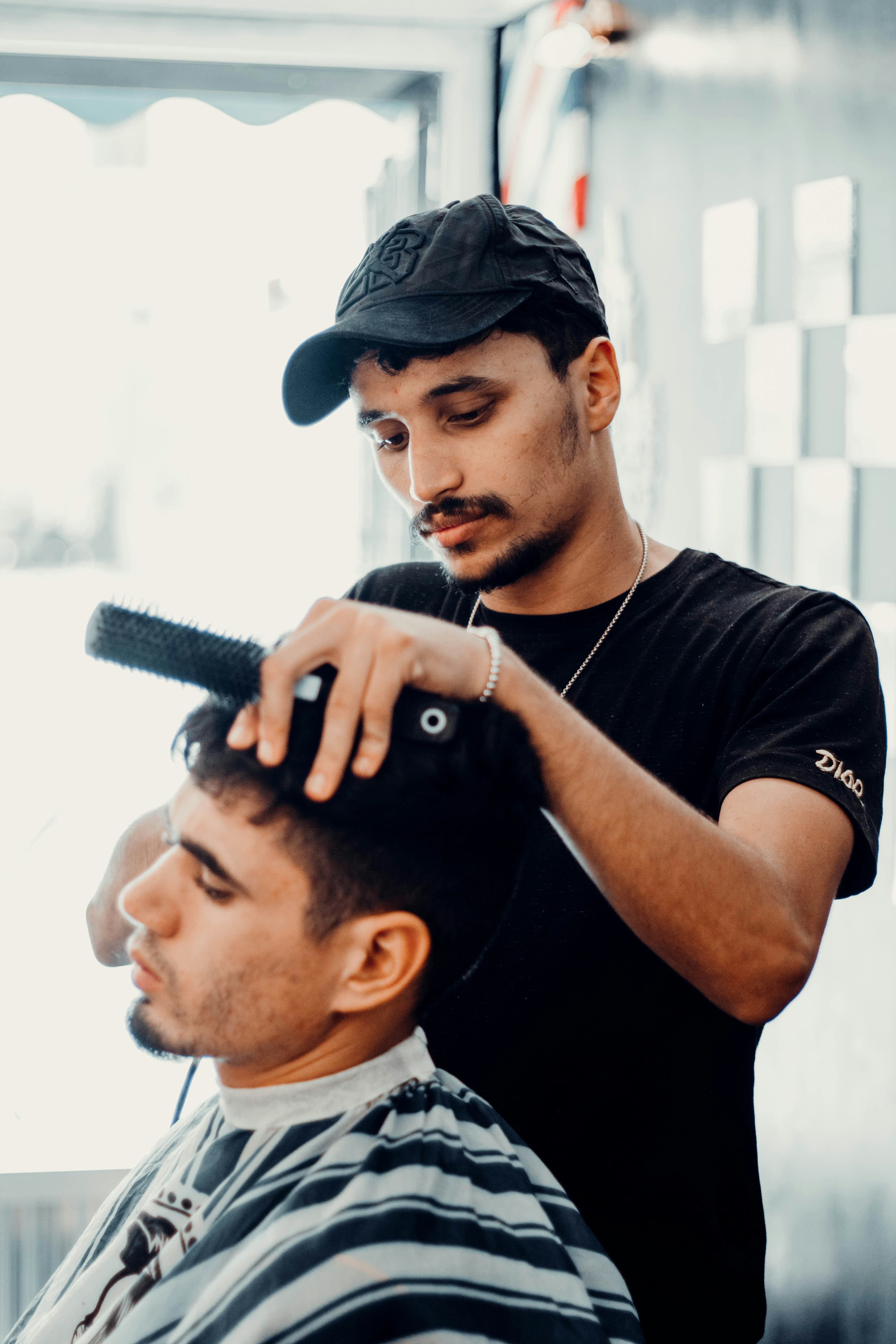 Barbería moderna usando una agenda digital